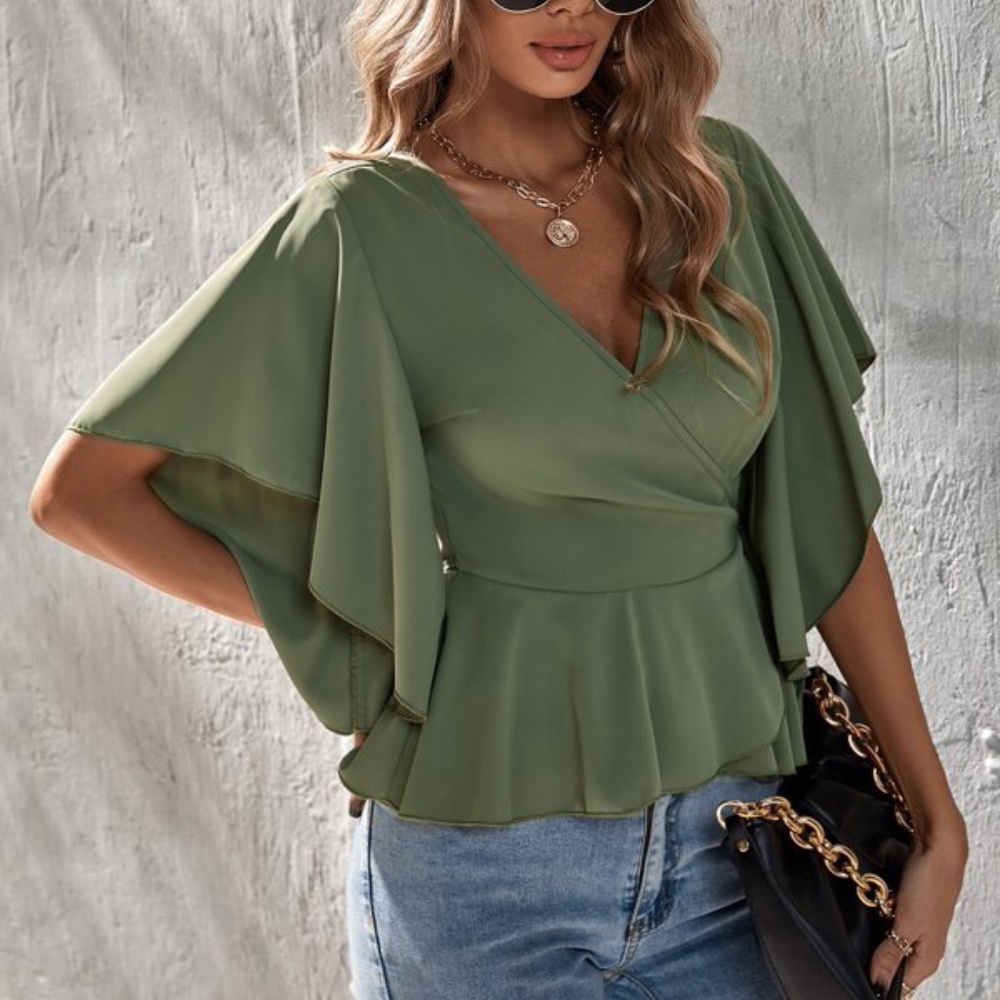 Boho Green Butterfly Sleeve Surplice Tie Top - Picture 2 of 4